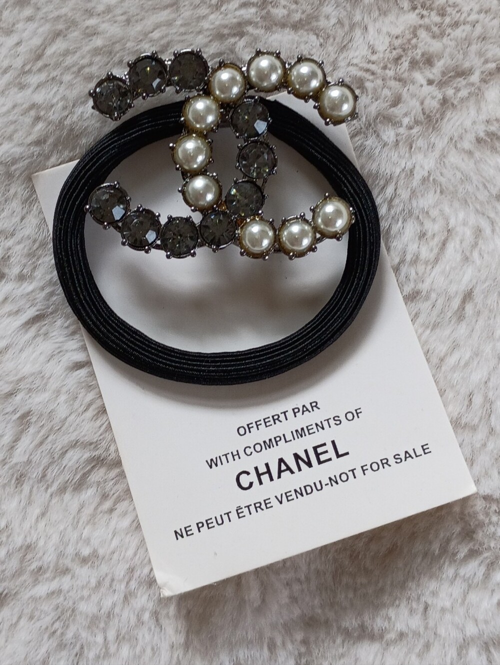 Gorgeous hair Tie!